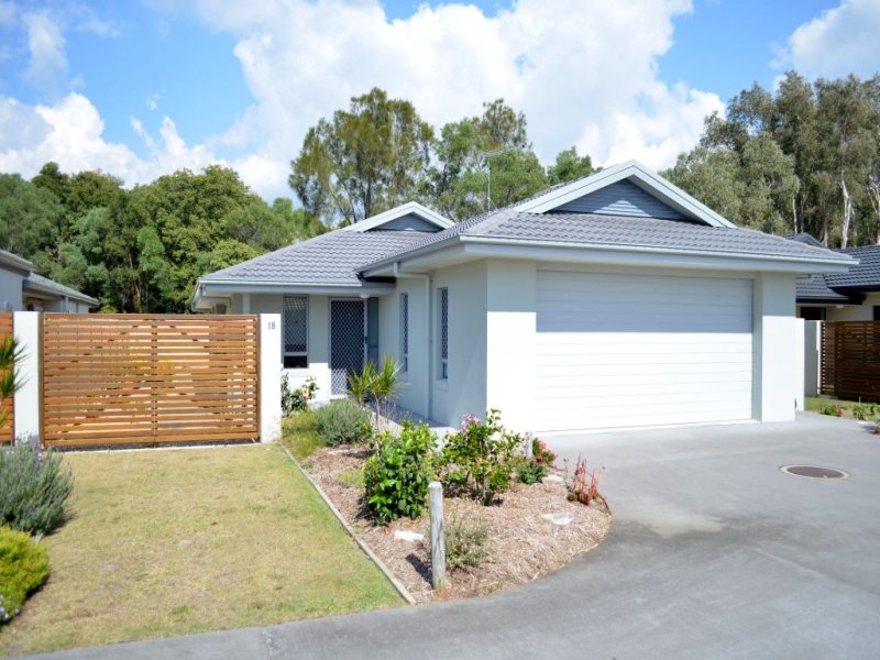 18/4 Somerset Place, Yamba, NSW 2464 Property Details