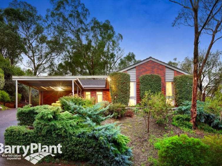 16 Renshaw Drive, Eltham, Vic 3095 Property Details