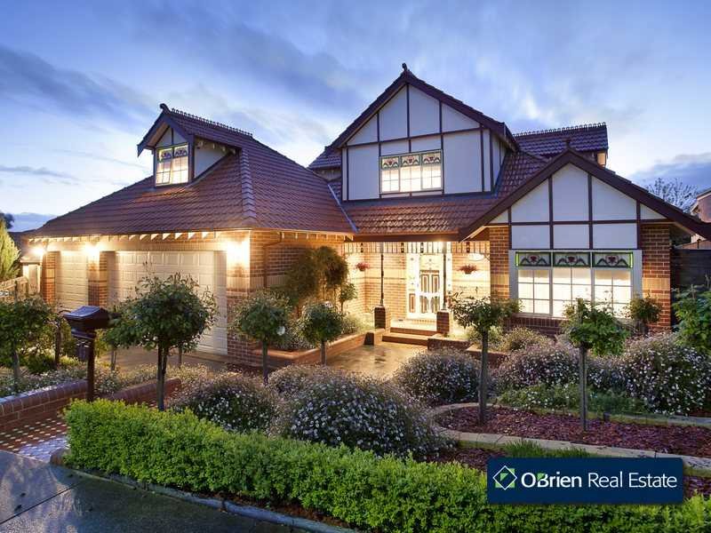 25 Mornington Grove, Berwick, Vic 3806 Property Details