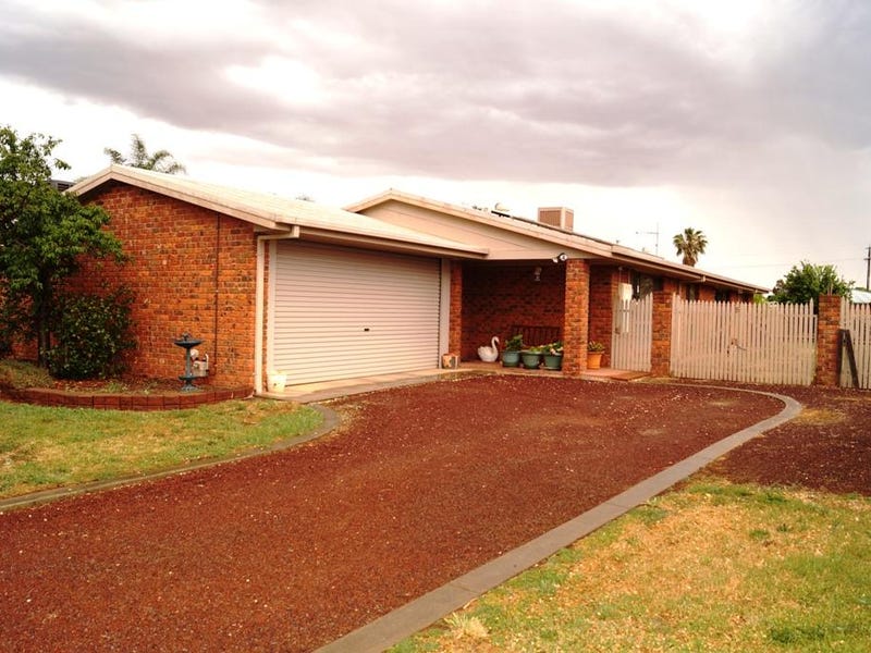 5 Poplar Drive, Numurkah, Vic 3636 Property Details