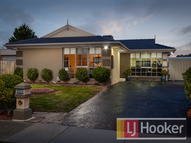 9 Bryson Court, Endeavour Hills, VIC 3802