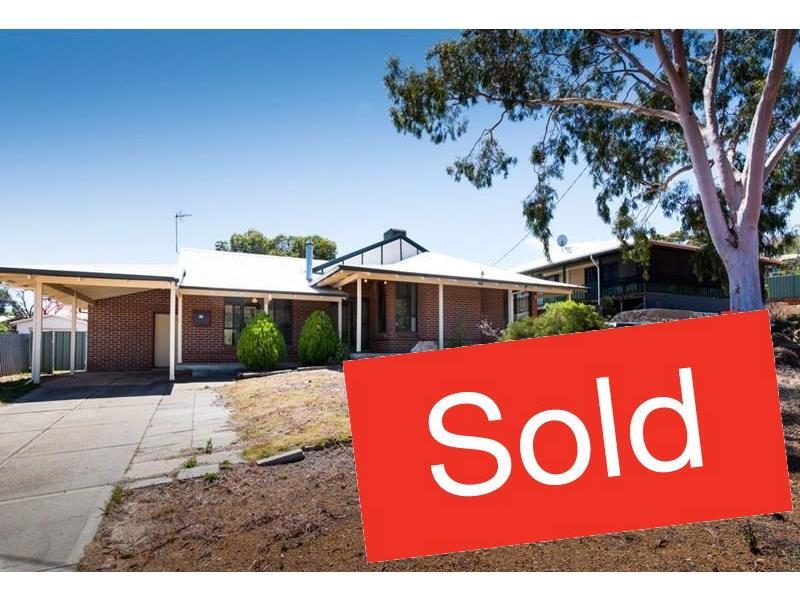 21 Clinton Street, Toodyay, WA 6566 Property Details