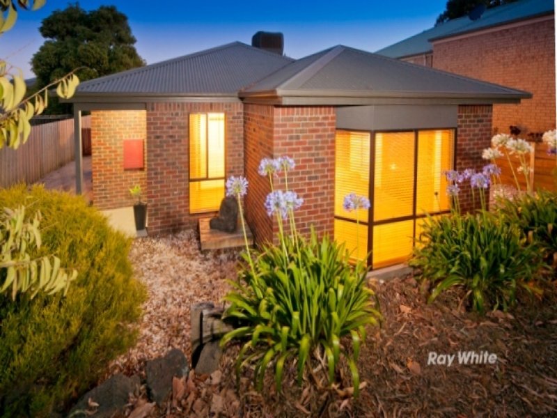 22 John Street, Langwarrin, Vic 3910 Property Details