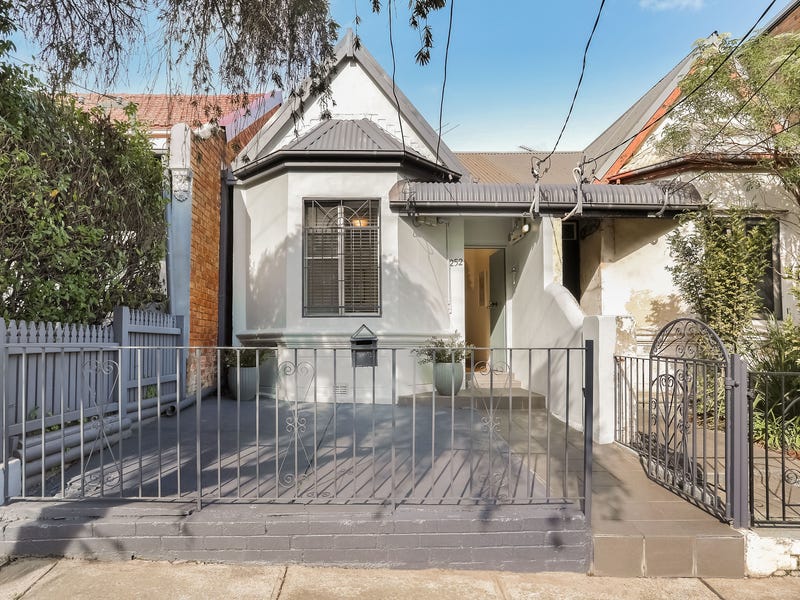 252 Unwins Bridge Road, Sydenham, NSW 2044