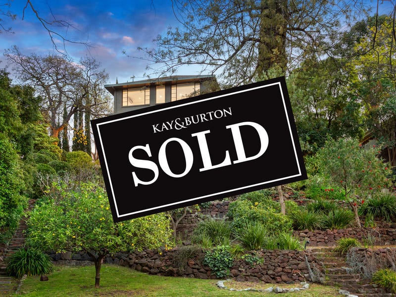 104 St Road, Toorak, Vic 3142 Property Details