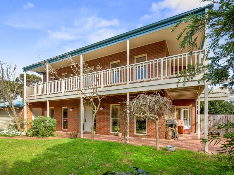 23 Chapel Street, Cowes, Vic 3922 Property Details