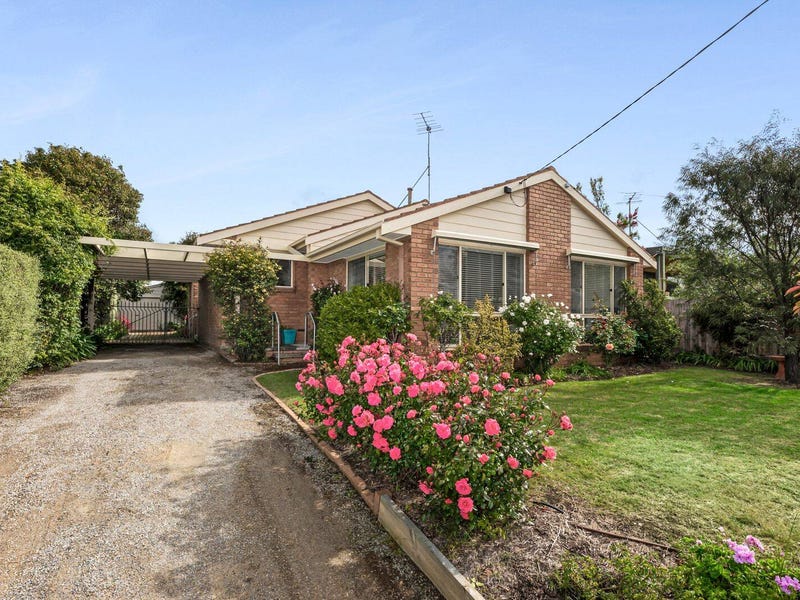 Houses for Sale in Ocean Grove, VIC 3226 Pg. 4