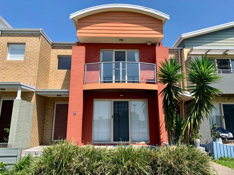 2/10 The Lane, Maryville, NSW 2293