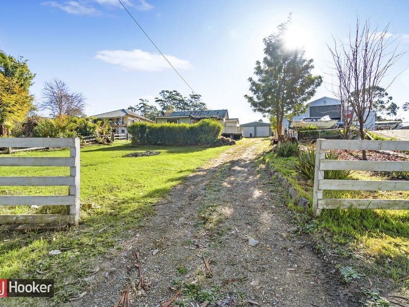 3 Old Buchan Road, Buchan, VIC 3885