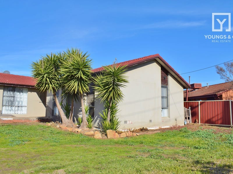 42 Poplar Avenue, Shepparton, VIC 3630