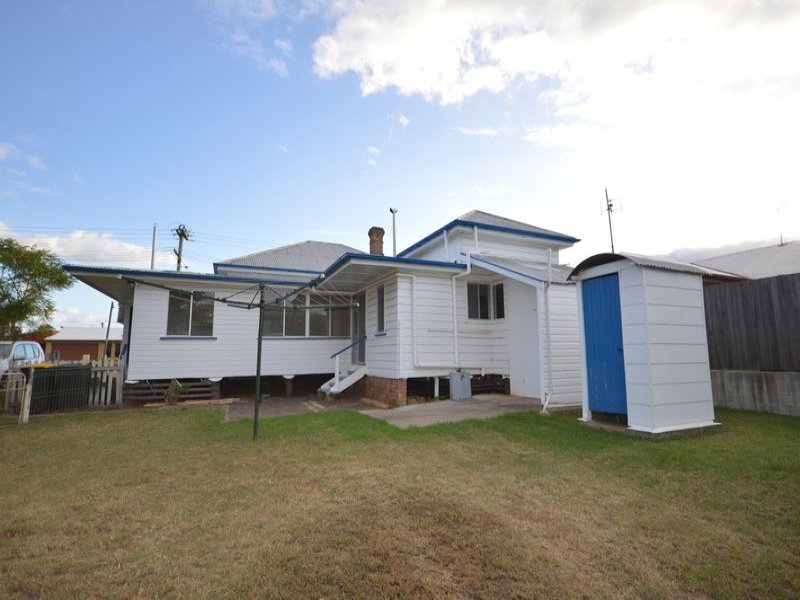 103 Fitzroy Street, Warwick, QLD 4370