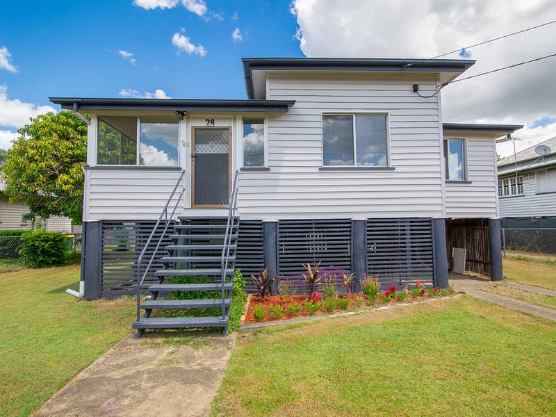 28 Woodford Street, One Mile, Qld 4305