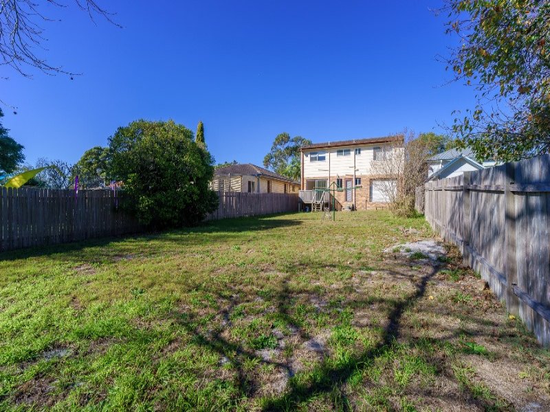 17 Moana Street, Woy Woy, NSW 2256