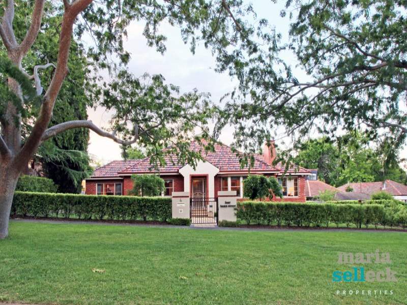 4 Hann Street, Griffith, ACT 2603 Property Details