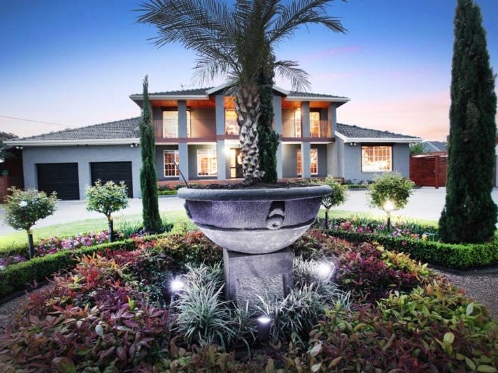 17 Airdrie Mews, Greenvale, Vic 3059 Property Details