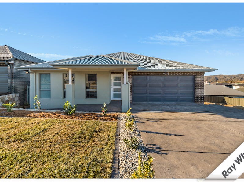 13 Tyrrell Street, Googong, NSW 2620