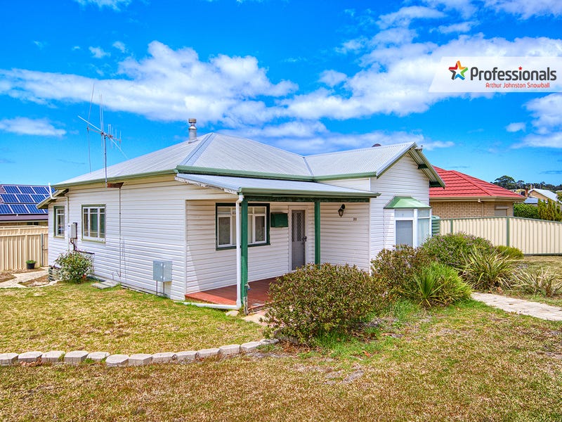 20 William Street, Yakamia, WA 6330 Property Details