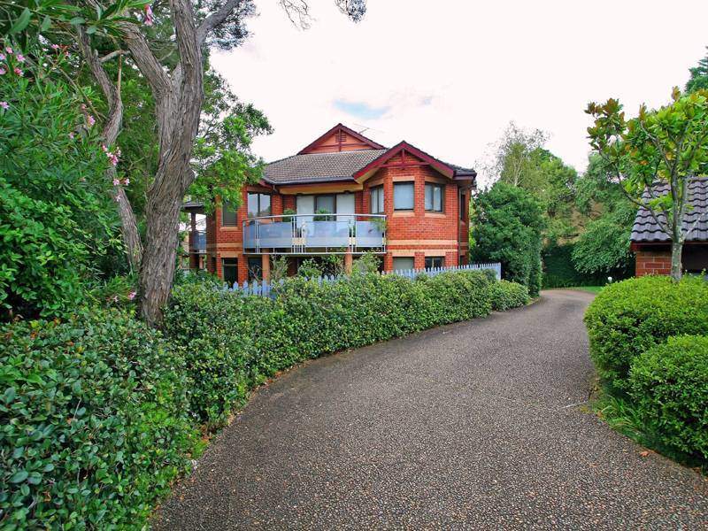 4/3 Telegraph Road, Pymble, NSW 2073 Property Details