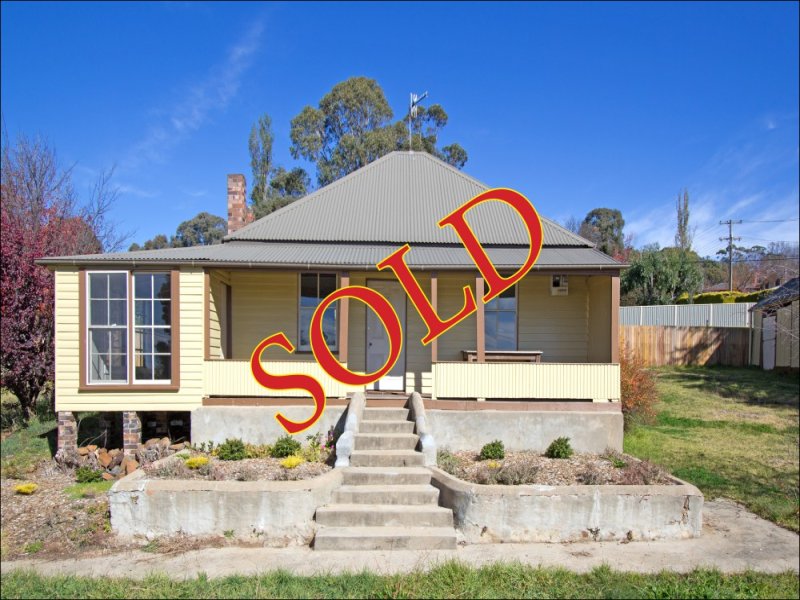 4 Burgess Street, Armidale, NSW 2350 Property Details