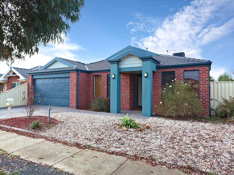 66 Dunvegan Drive, Kurunjang, Vic 3337 Property Details