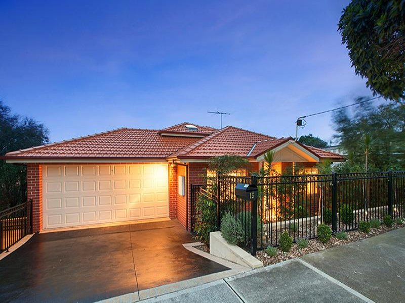 15 Jean Street, Aberfeldie, Vic 3040 Property Details