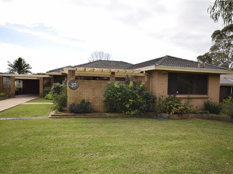 37 Greenwell Point Road, Nowra, NSW 2541 Property Details