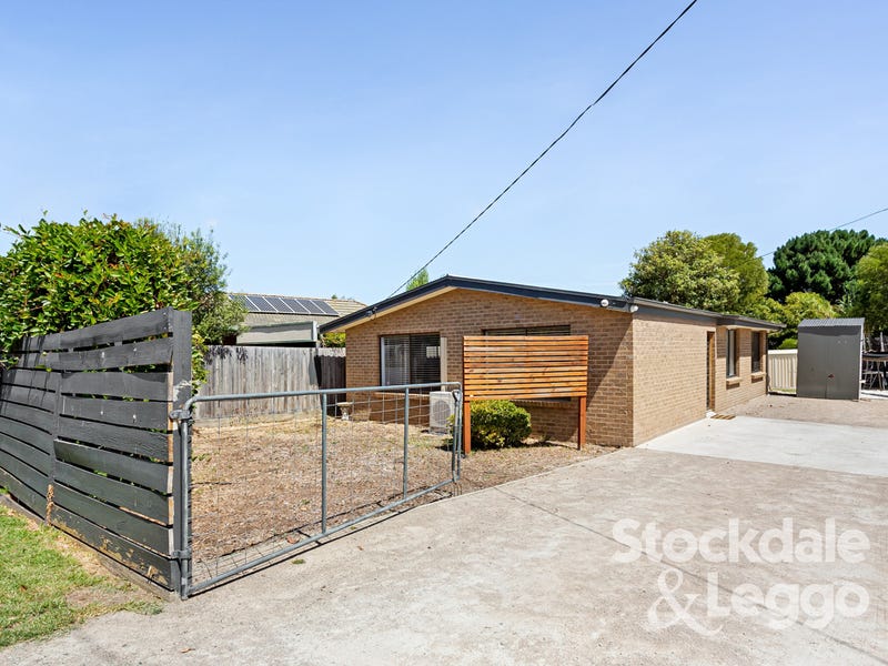 72 Ocean Street, Rosebud, Vic 3939 Property Details
