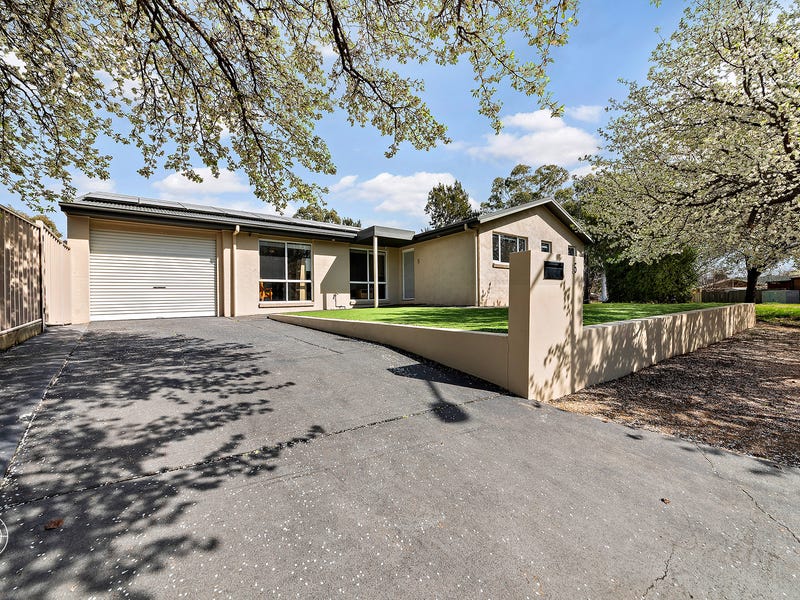 5 Burhop Close, Theodore, ACT 2905 Property Details