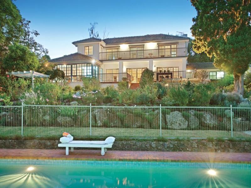 36 Outlook Drive, Eaglemont, VIC 3084