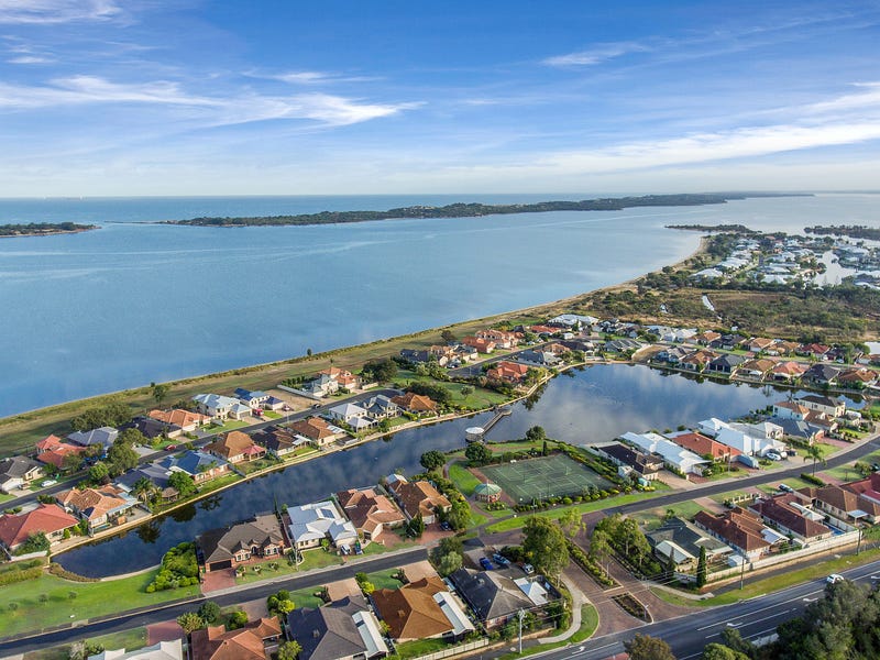 11 Pickworth Rtt, Pelican Point, WA 6230