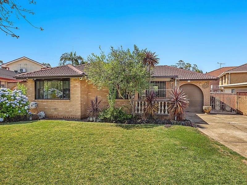 17 Ironbark Avenue, Casula, NSW 2170 House for Sale