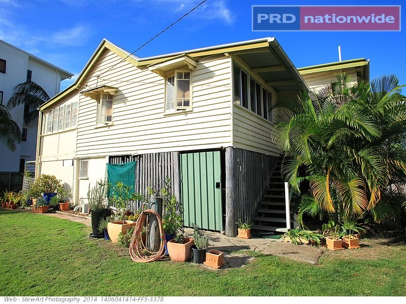 14 Hibiscus Street, Urangan, Qld 4655 Property Details