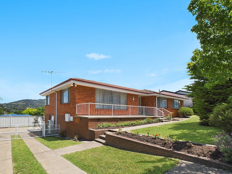 18 Hoseason Street, Mawson, ACT 2607 Property Details