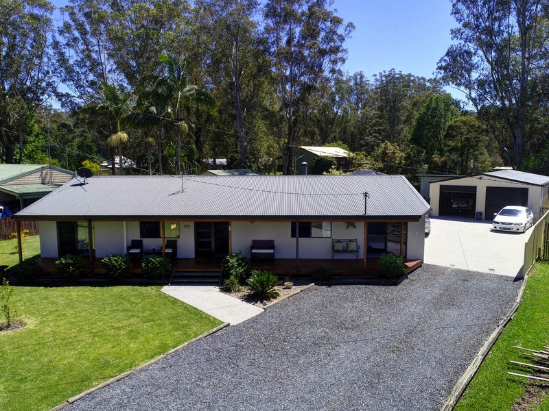 32 Hoskins Street, Nabiac, NSW 2312