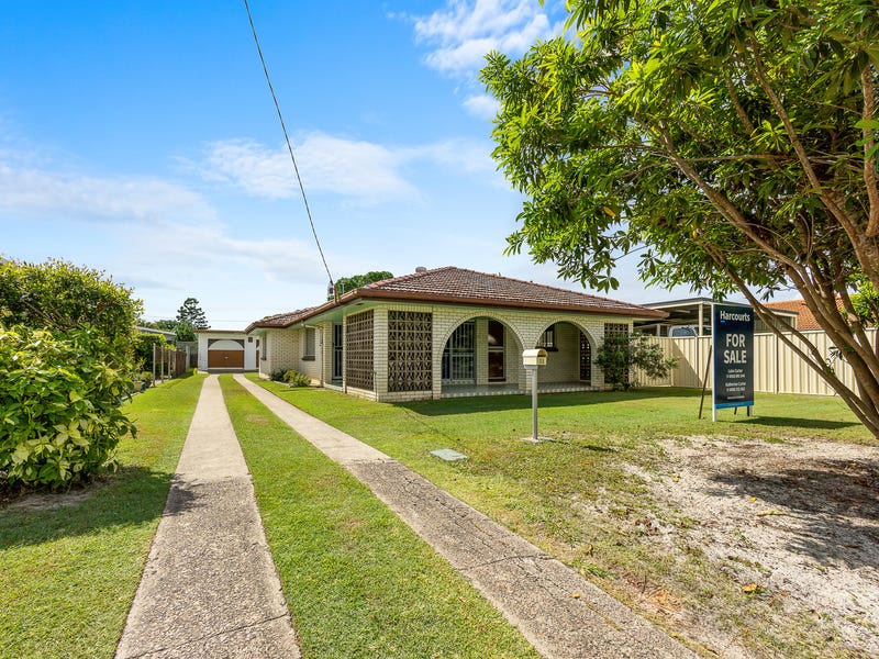 11 Coronation Avenue, Golden Beach, QLD 4551