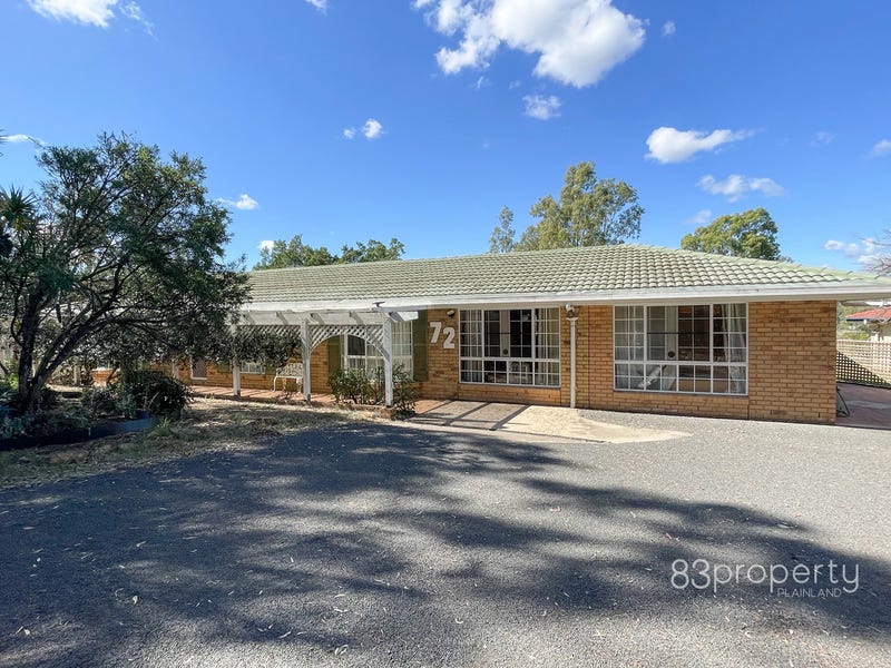 72 Australia Ii Drive, Kensington Grove, QLD 4341