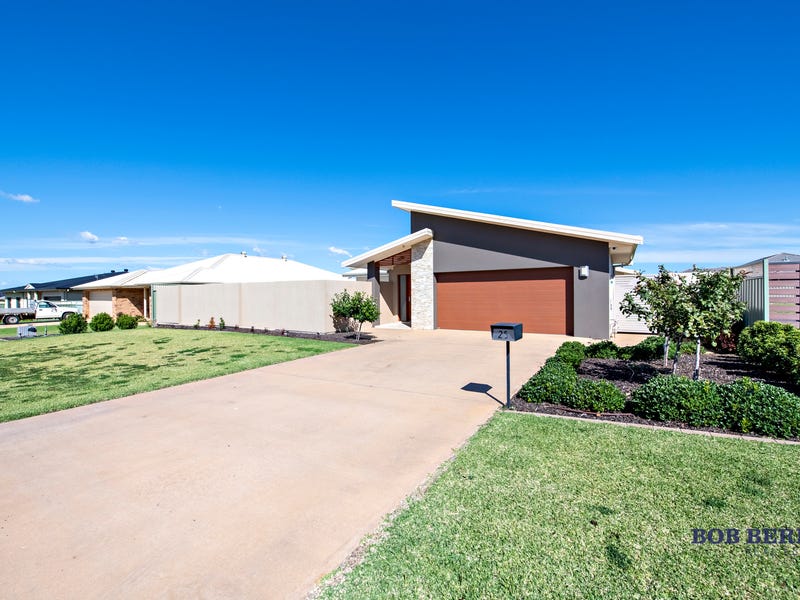 25 Holmwood Drive, Dubbo, NSW 2830