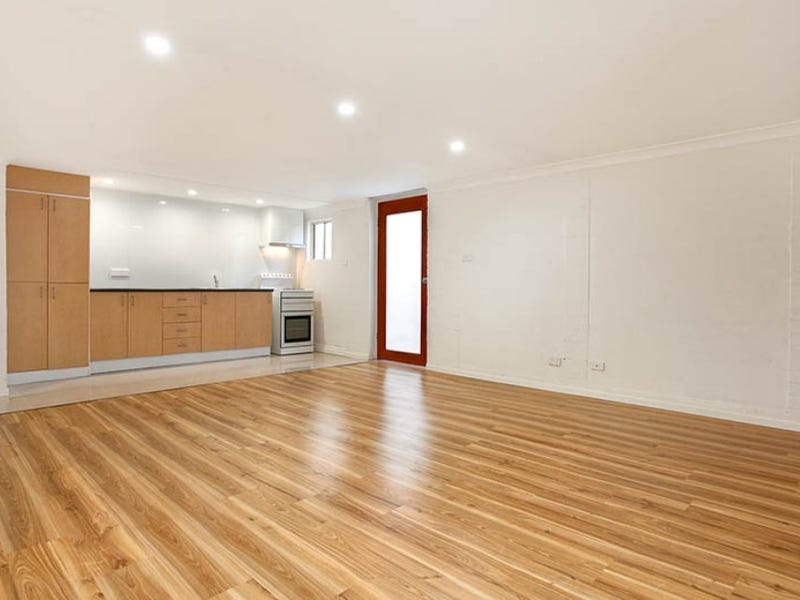 8B Dorothy Street, Wentworthville, NSW 2145