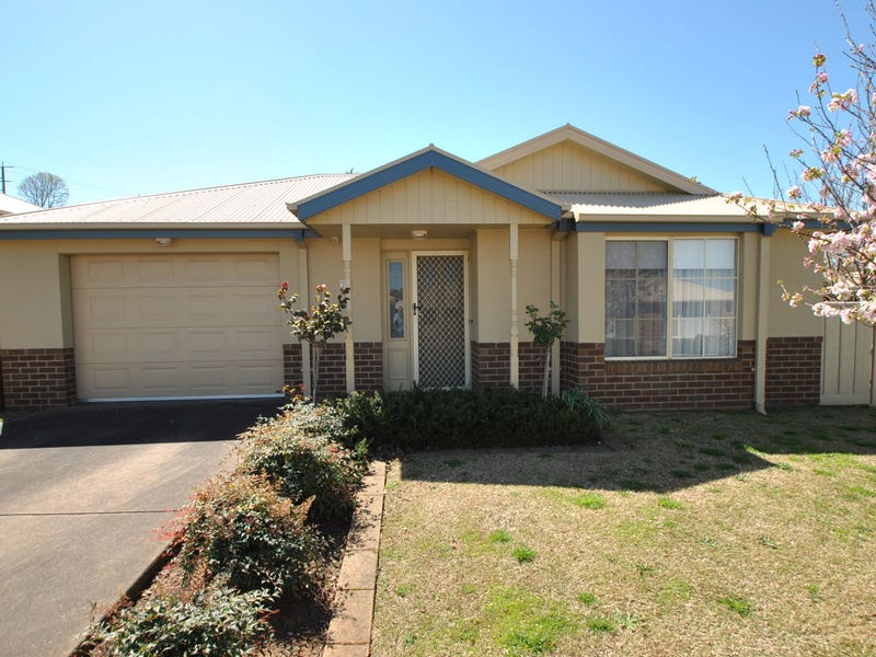 24/17 MACDONALD STREET, Leongatha, Vic 3953 Property Details