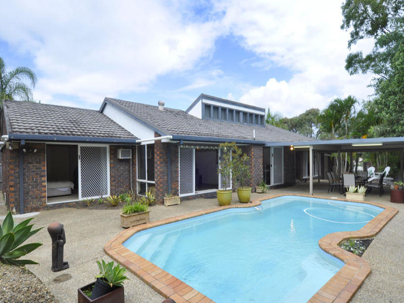 15 Princeville Court, Robina, Qld 4226 Property Details