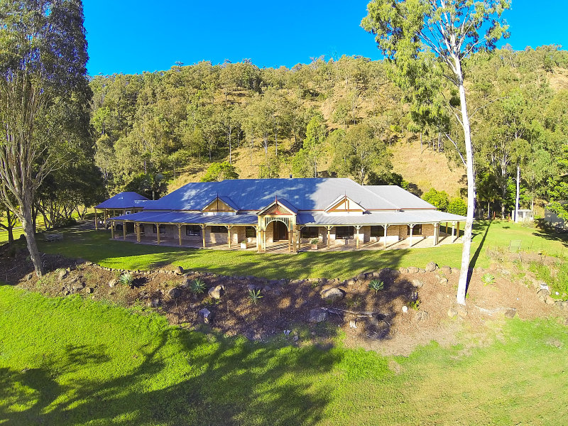 8 Reining Road, Canungra, QLD 4275