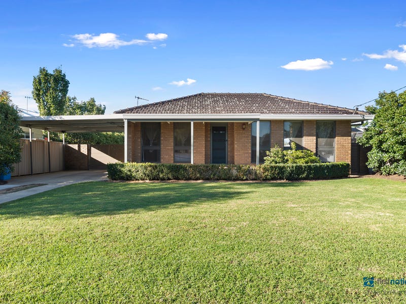 61 Piper Street, Yarrawonga, Vic 3730 Property Details