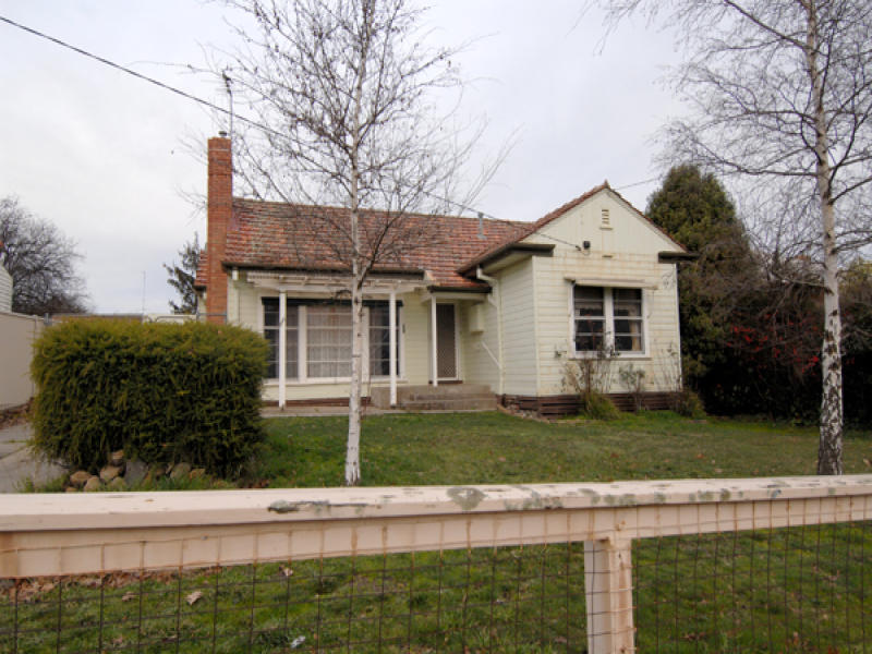 1116 Armstrong Street North, Ballarat, Vic 3350 Property Details