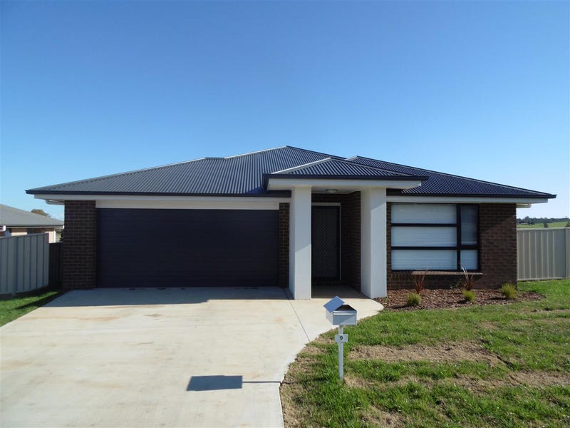 9 Rosewood Avenue, Parkes, NSW 2870
