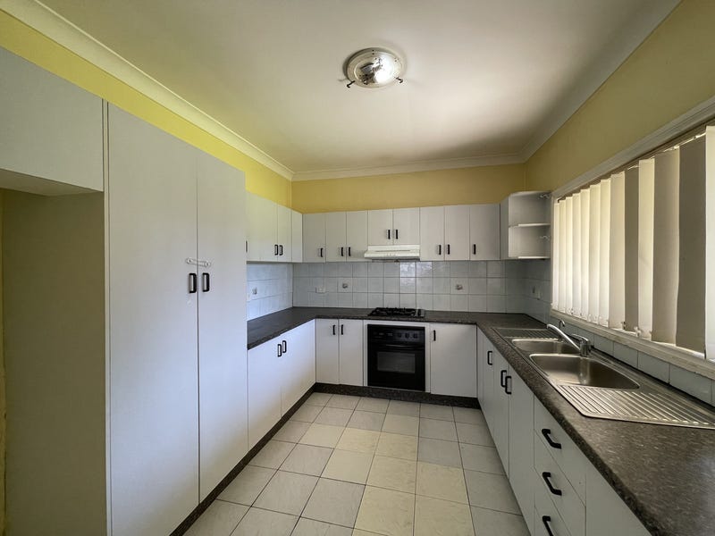 49 Aurelia Street, Toongabbie, NSW 2146 House for Rent