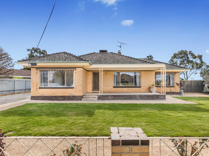 807 Midland Highway, Huntly, Vic 3551 Property Details