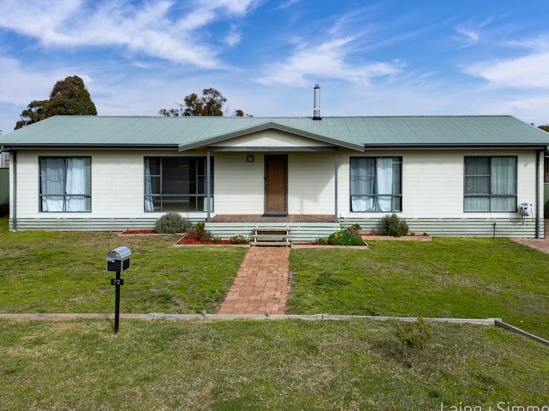 72 East Street, Uralla, NSW 2358 House for Sale