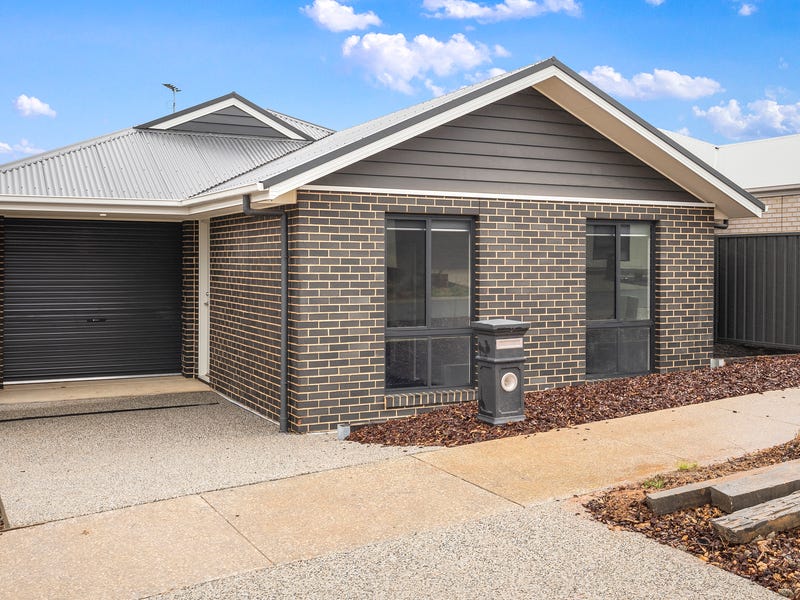 70 Amblemead Drive, Mount Barker, SA 5251
