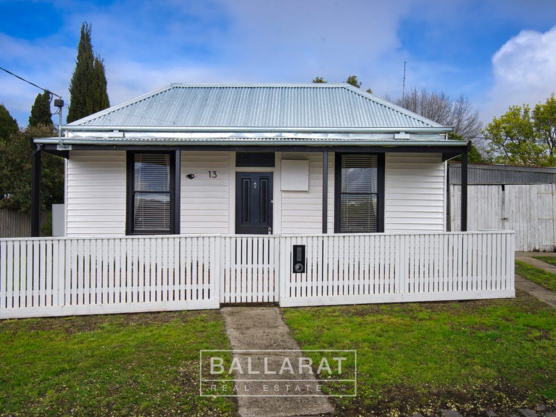 13 Beaufort Cres, Ballarat Central, VIC 3350