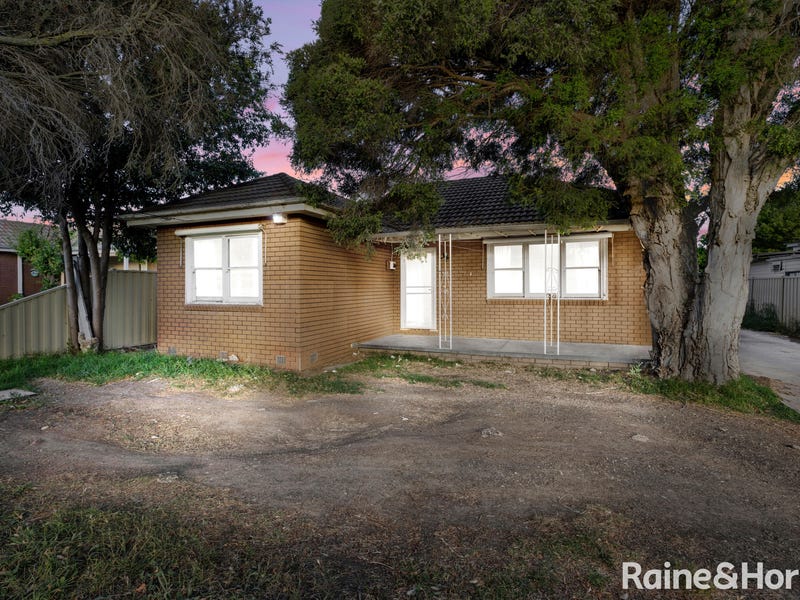 26 Godfrey Avenue, Sunshine North, VIC 3020